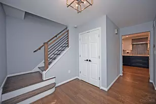 9891 Tollgate Ln, Montgomery, OH 45242 - Photo 6