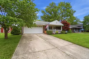 86 Bradley Dr, Germantown, OH 45327 - Photo 2