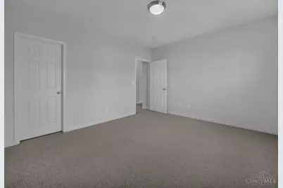 955 Crossing Pointe #8E, Cincinnati, OH 45231 - Photo 22