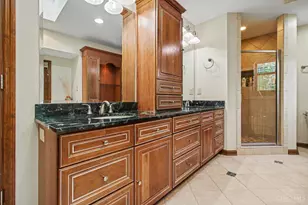 11411 Terwilligers Ridge Ct, Symmes Township, OH 45249 - Photo 16