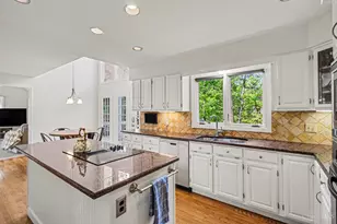 11411 Terwilligers Ridge Ct, Symmes Township, OH 45249 - Photo 4