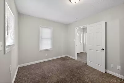 3718 Standish Avenue, Cincinnati, OH 45213 - Photo 18