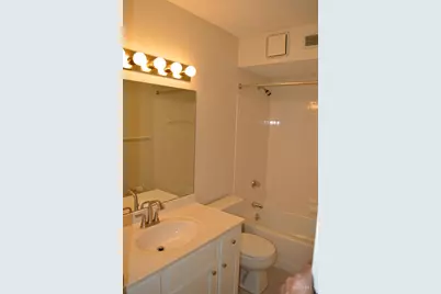 5981 Meadowcreek Drive #1, Miami Township, OH 45150 - Photo 12