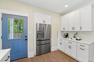 1978 Fairfax Ave, Cincinnati, OH 45207 - Photo 18