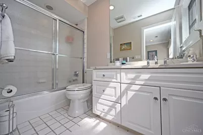 1300 Mistymeadow Lane, Cincinnati, OH 45230 - Photo 48