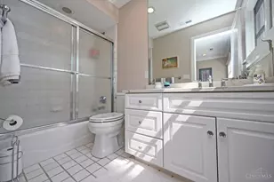 1300 Mistymeadow Ln, Cincinnati, OH 45230 - Photo 48