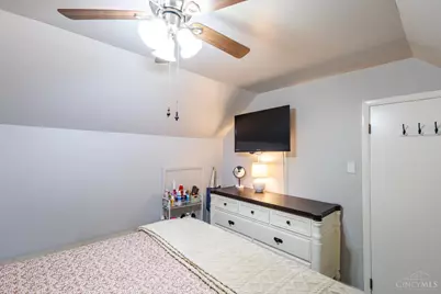 8341 Pippin Rd, Cincinnati, OH 45239 - Photo 20