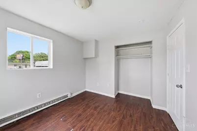 1209 W Galbraith Road, Cincinnati, OH 45231 - Photo 14