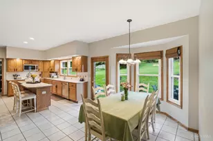 8680 Rupp Farm Dr, West Chester, OH 45069 - Photo 12