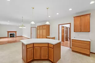 1109 Asbury Rd, Anderson Township, OH 45255 - Photo 16