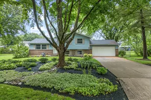 4241 Hanover Dr, Mason, OH 45040 - Photo 2