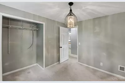 5692 Lauderdale Drive, Cincinnati, OH 45239 - Photo 22