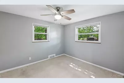 5692 Lauderdale Drive, Cincinnati, OH 45239 - Photo 24