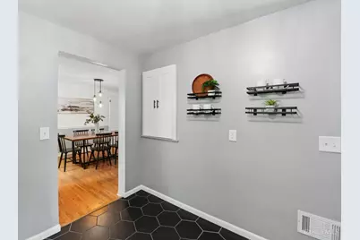 5692 Lauderdale Drive, Cincinnati, OH 45239 - Photo 18