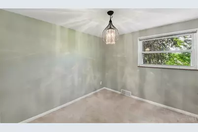 5692 Lauderdale Drive, Cincinnati, OH 45239 - Photo 20