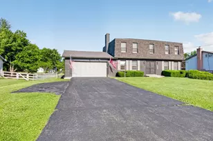 8713 Cox Rd, West Chester, OH 45069 - Photo 2