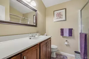 9805 Regatta Dr, Cincinnati, OH 45252 - Photo 12