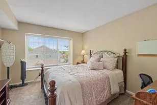 9805 Regatta Dr, Cincinnati, OH 45252 - Photo 10