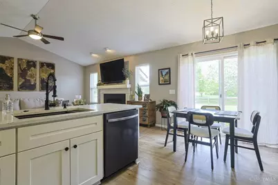8040 South Port Drive, West Chester, OH 45069 - Photo 12