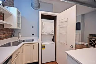 1410 Main St, Cincinnati, OH 45202 - Photo 10