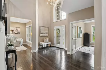 431 Trailview Court, Anderson Township, OH 45244 - Photo 2