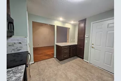 5175 North Bend Crossing, Green Township, OH 45247 - Photo 10