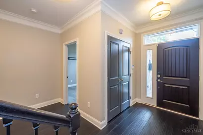 104 W Monument Avenue, Dayton, OH 45402 - Photo 10