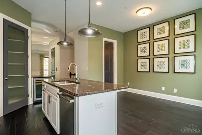 104 W Monument Avenue, Dayton, OH 45402 - Photo 22
