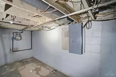 7534 Blue Ash Road, Cincinnati, OH 45236 - Photo 26