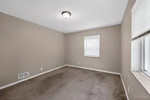 8668 Daly Rd, Springfield Township, OH 45231 - Photo 8
