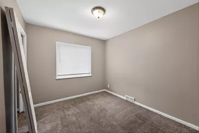 8668 Daly Road, Springfield Township, OH 45231 - Photo 12