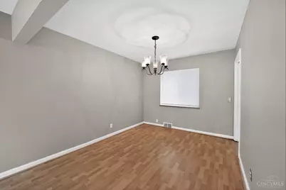 8668 Daly Road, Springfield Township, OH 45231 - Photo 6