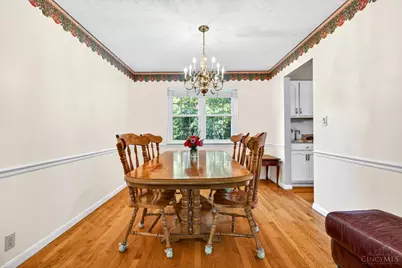 3999 Philnoll Drive, Cincinnati, OH 45247 - Photo 8