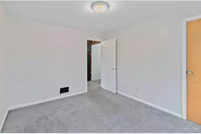 2503 Rack, Cincinnati, OH 45239 - Photo 6