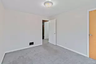 2503 Rack, Cincinnati, OH 45239 - Photo 6