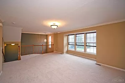 7207 Ivy Way, Newtown, OH 45244 - Photo 8
