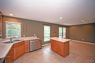 7207 Ivy Way, Newtown, OH 45244 - Photo 10