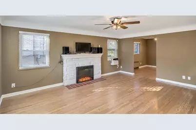 2886 Temple Avenue, Cincinnati, OH 45211 - Photo 2