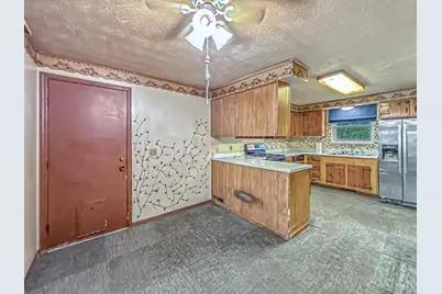 250 Sunnybrook Trail, Enon, OH 45323 - Photo 8