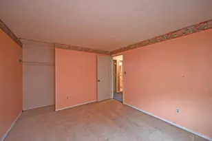 1047 Beacon St, Cincinnati, OH 45230 - Photo 16