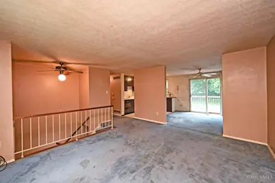 1047 Beacon Street, Cincinnati, OH 45230 - Photo 6