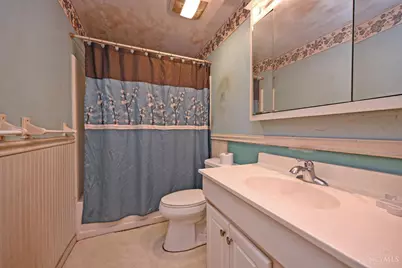 1047 Beacon Street, Cincinnati, OH 45230 - Photo 14