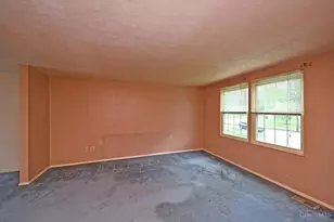 1047 Beacon St, Cincinnati, OH 45230 - Photo 4