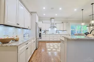 3435 Stettinius Ave, Cincinnati, OH 45208 - Photo 16