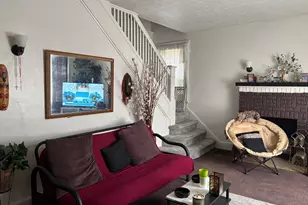 1654 California Ave, Cincinnati, OH 45237 - Photo 2