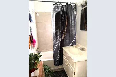 1654 California Avenue, Cincinnati, OH 45237 - Photo 4