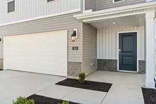 324 Glover Mdws Wy, Mount Orab, OH 45154 - Photo 4
