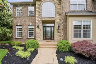 5570 Eagles Watch Wy, Miami Township, OH 45150 - Photo 4