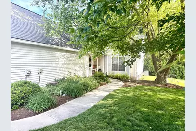 7612 Lake Pointe, Maineville, OH 45039 - Photo 2