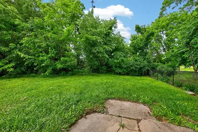 819 Summit Avenue, Cincinnati, OH 45204 - Photo 18